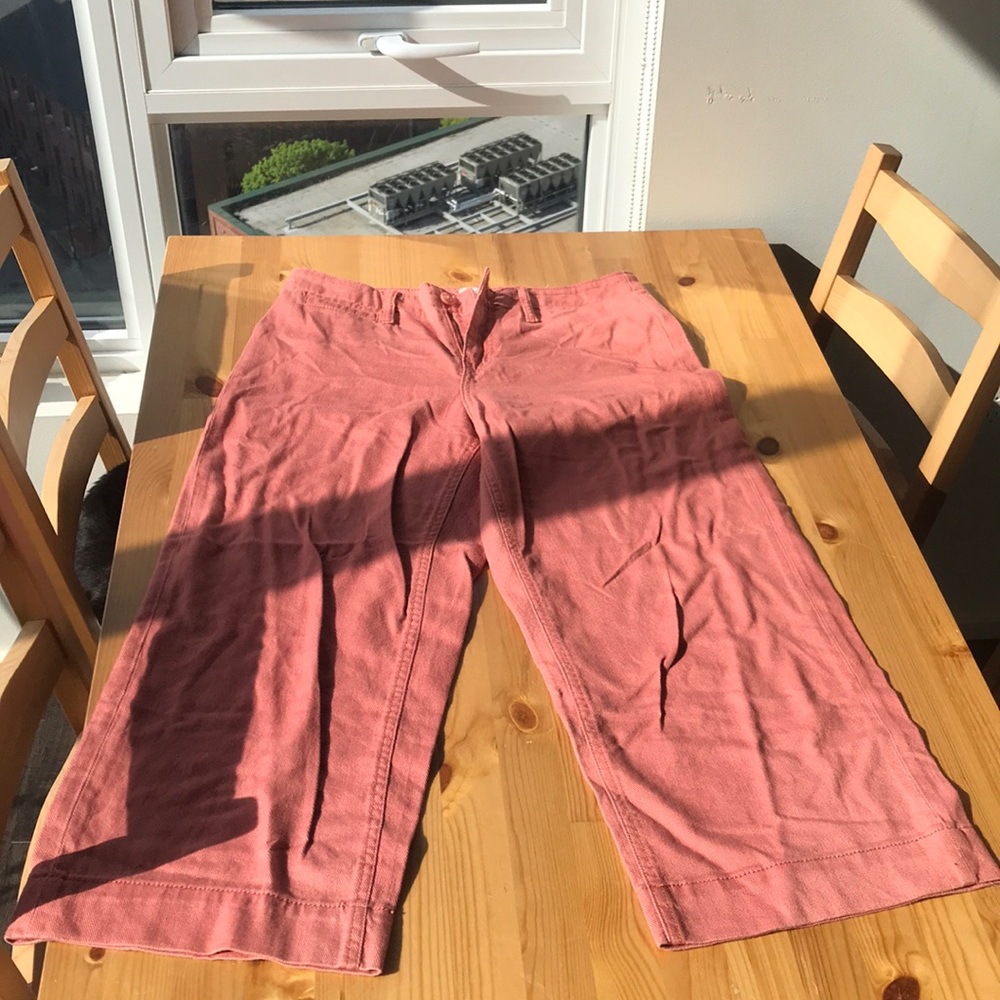 Wide leg salmon pant. Size 8